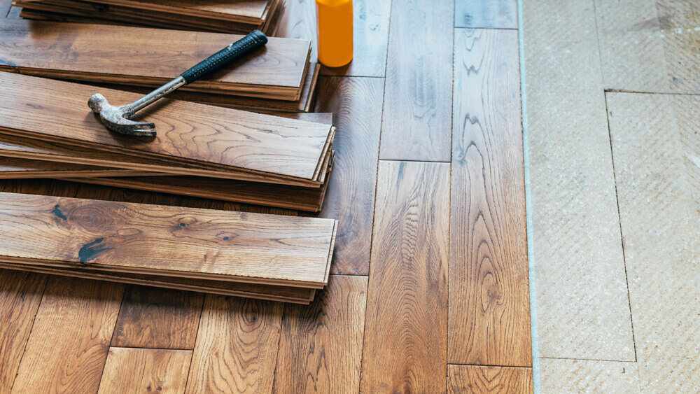 Solid oak wood flooring